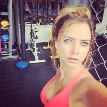 Jenaelle - Paradiso - Tessin | Strip Tease