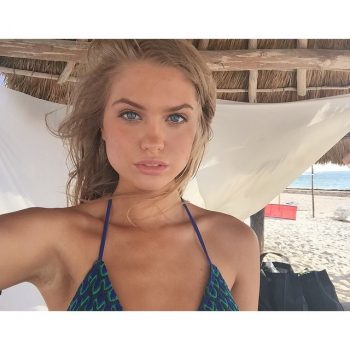 Laurry - Riveo - Tessin | Strip Tease