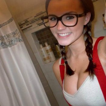 Nyssa - Gasel - Berne | Strip Tease