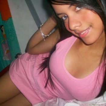 Djemina - Romairon - Vaud | Strip Tease