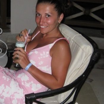 Ariana - Montmelon - Jura | Strip Tease