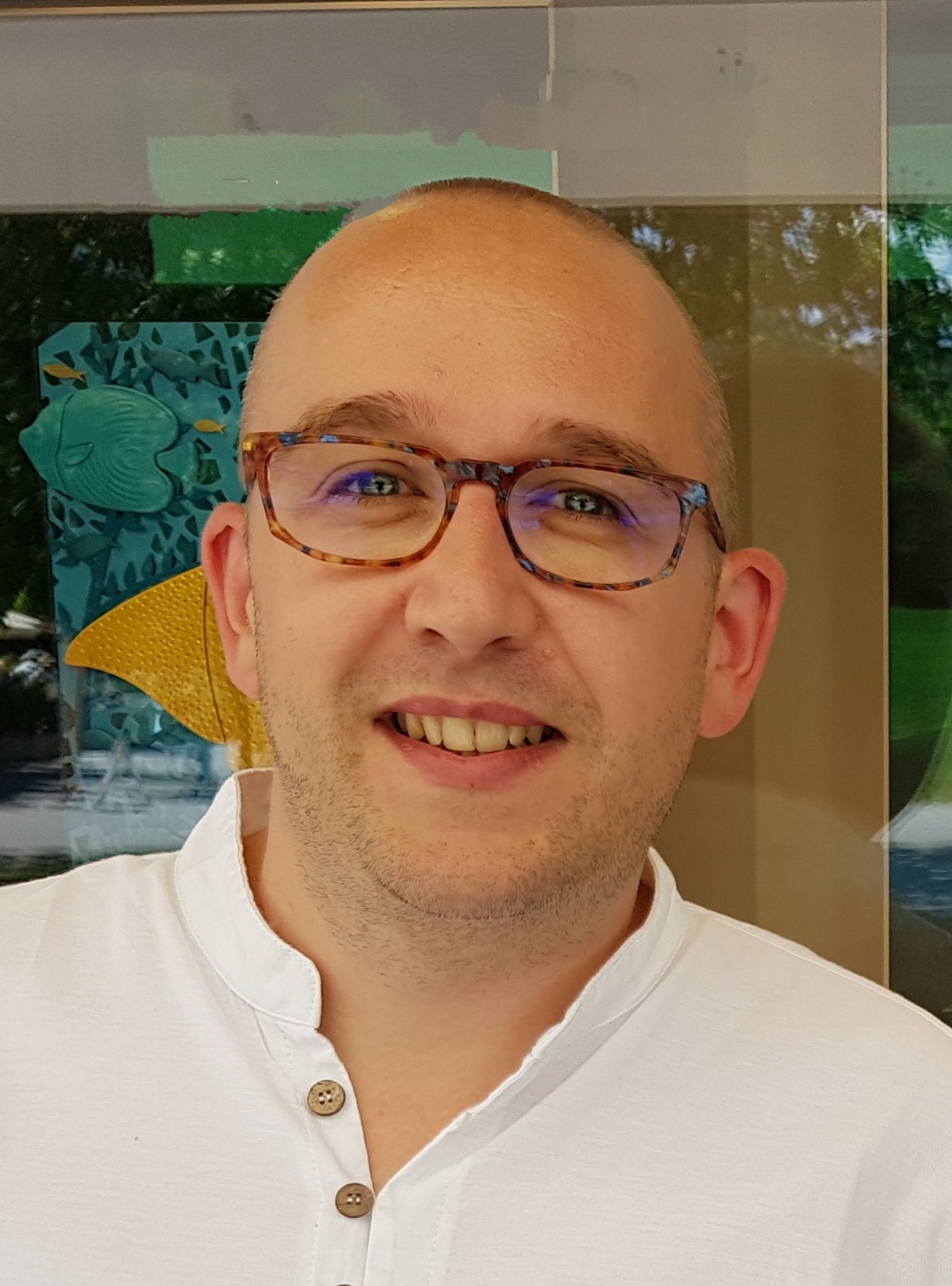 Samih - Sarzens - Vaud | Strip Tease