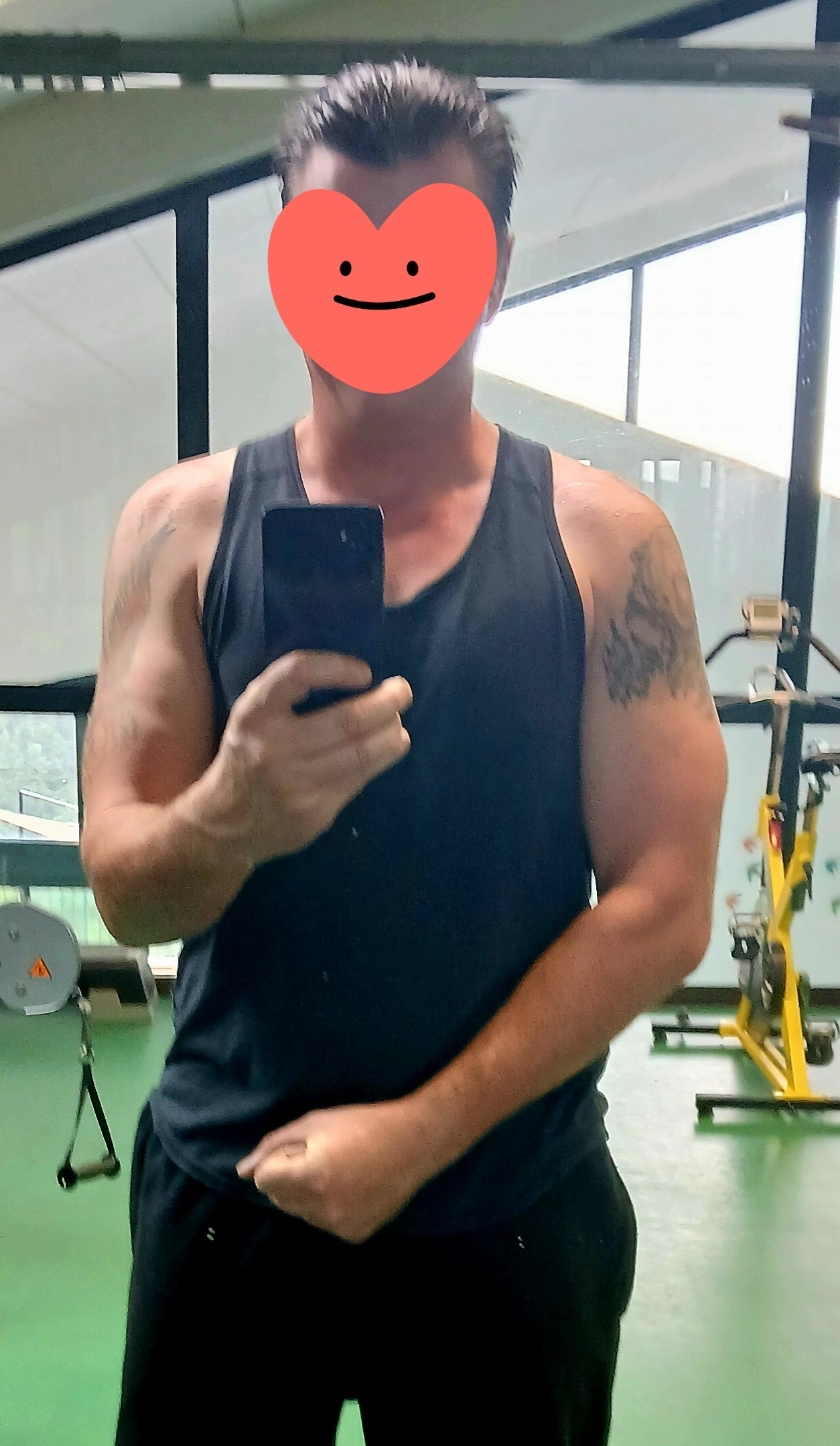 Baptistin - Curtilles - Vaud | Strip Tease