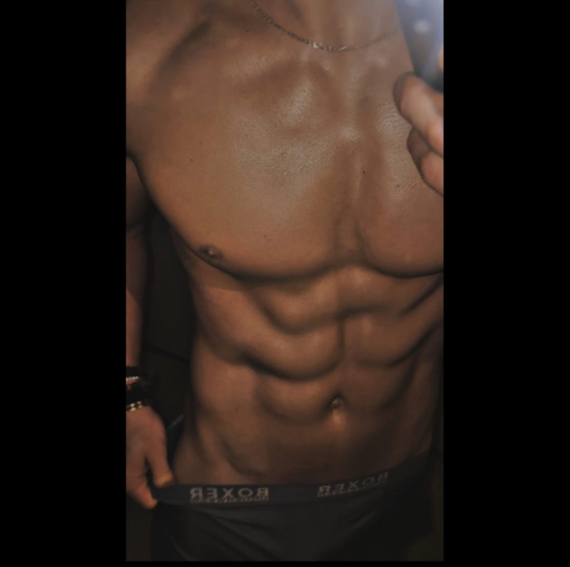 Yao - Pfyn - Thurgovie | Strip Tease