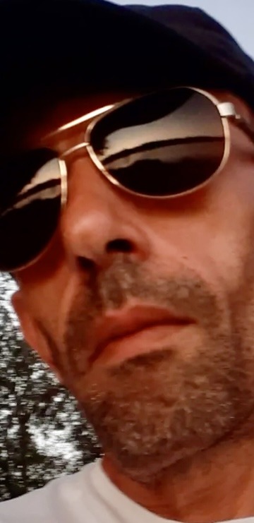 Souhail - Menzengrüt - Zurich | Strip Tease