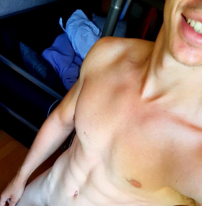 Loevan - Arni AG - Argovie | Strip Tease