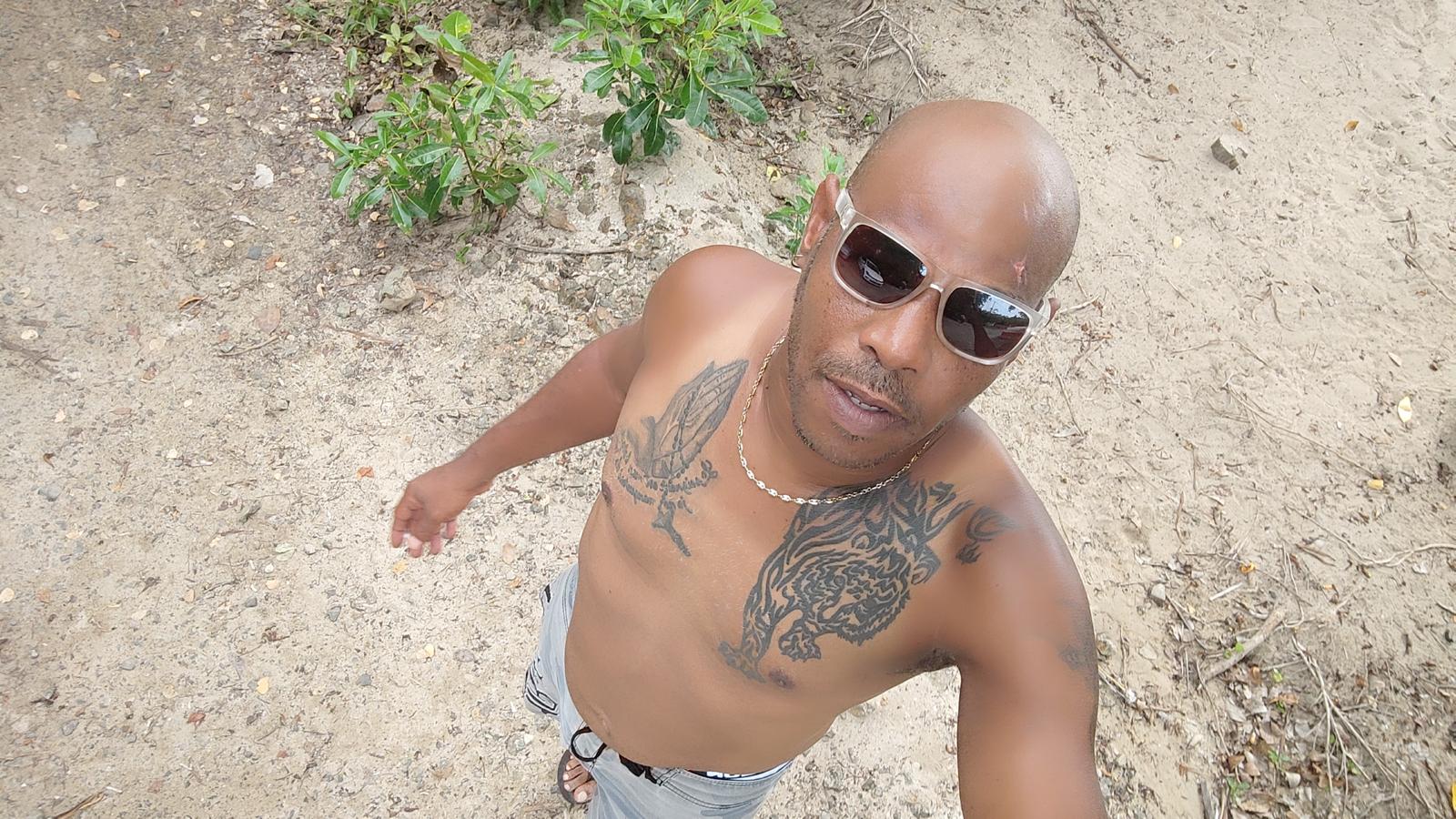 Nill - Indemini - Tessin | Strip Tease