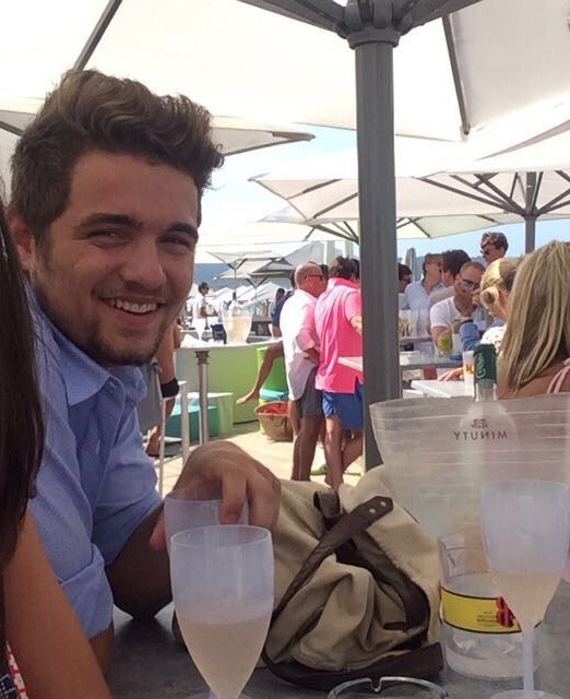 Ahmadou - Brugg AG - Argovie | Strip Tease