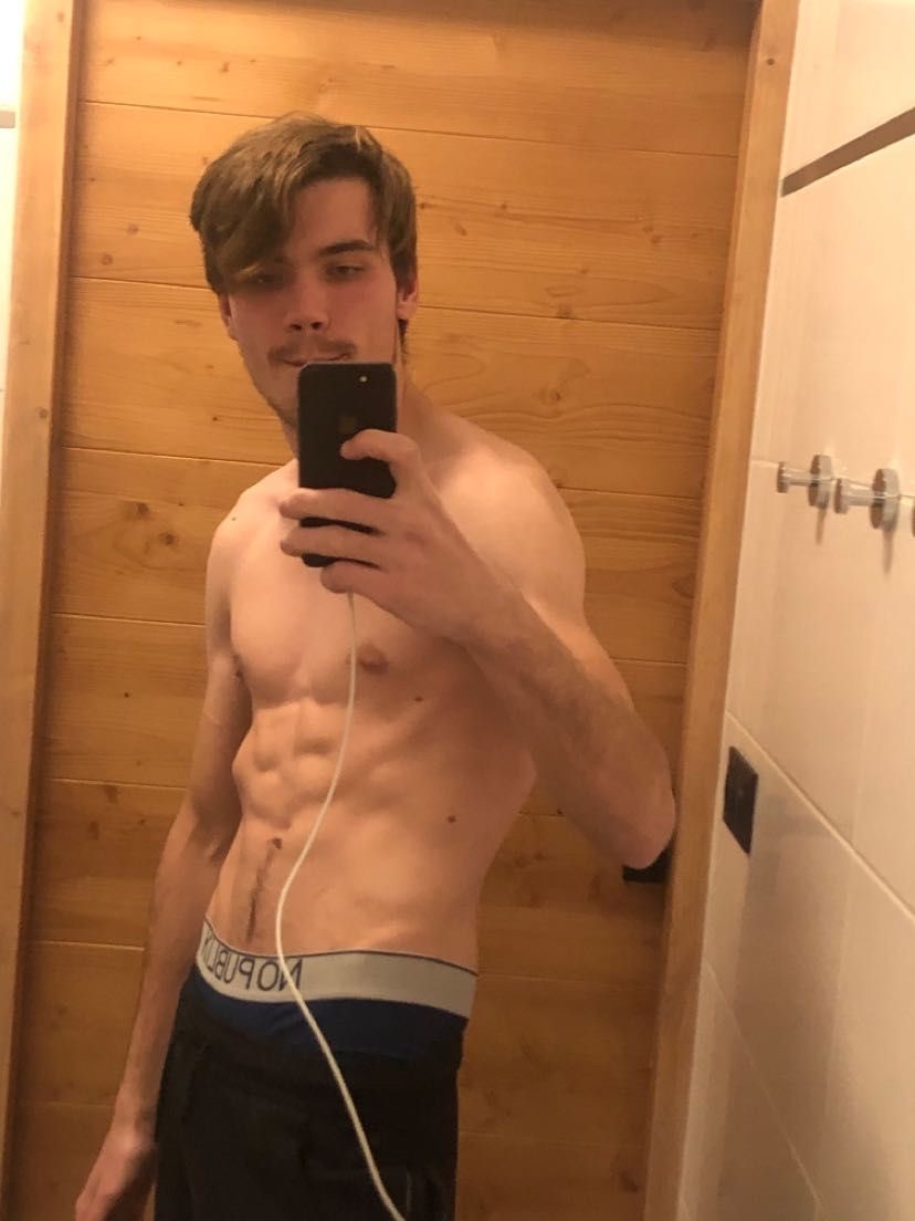 Jalale - Meyrin - Genève | Strip Tease