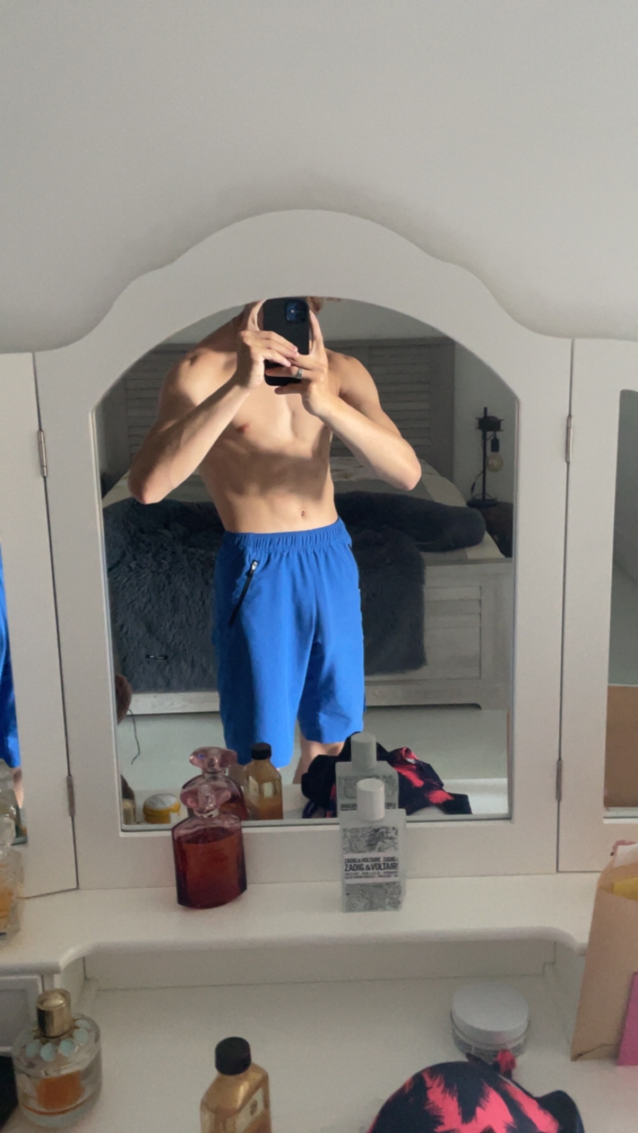 Hoani - Islisberg - Argovie | Strip Tease