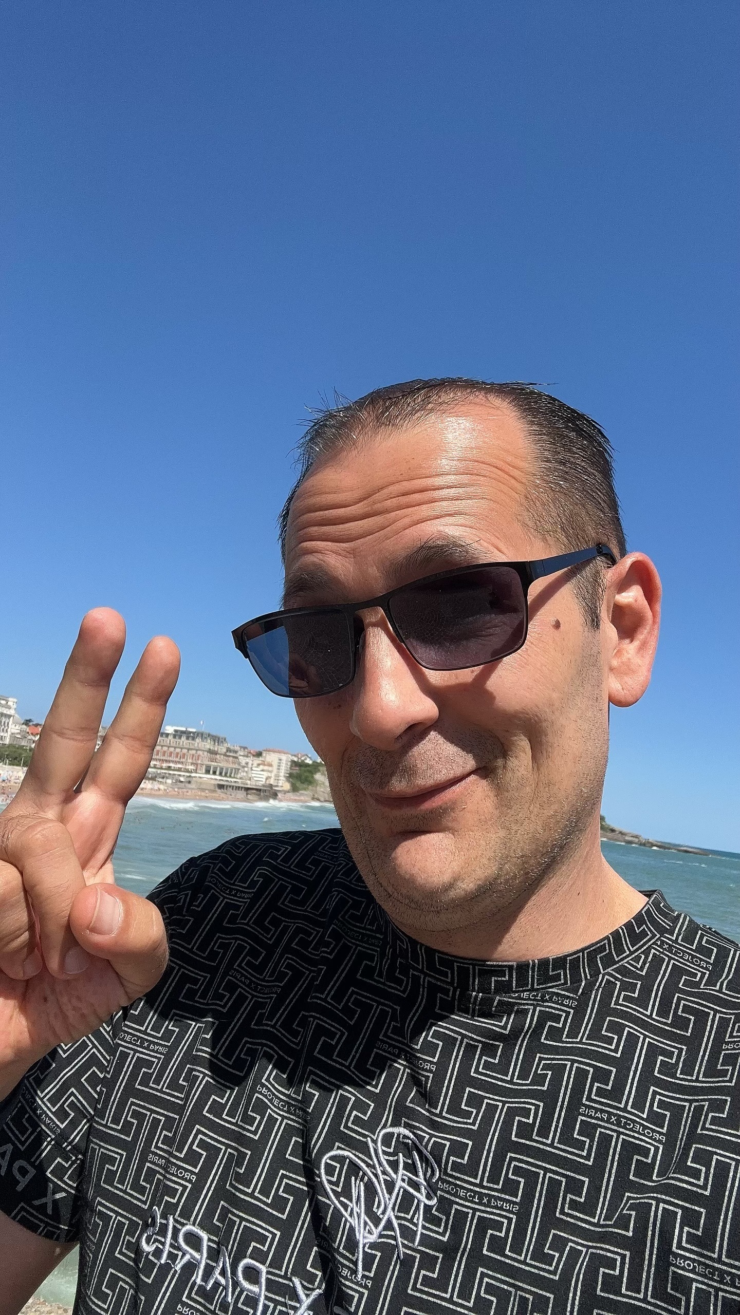 Ydris - Les Cullayes - Vaud | Strip Tease