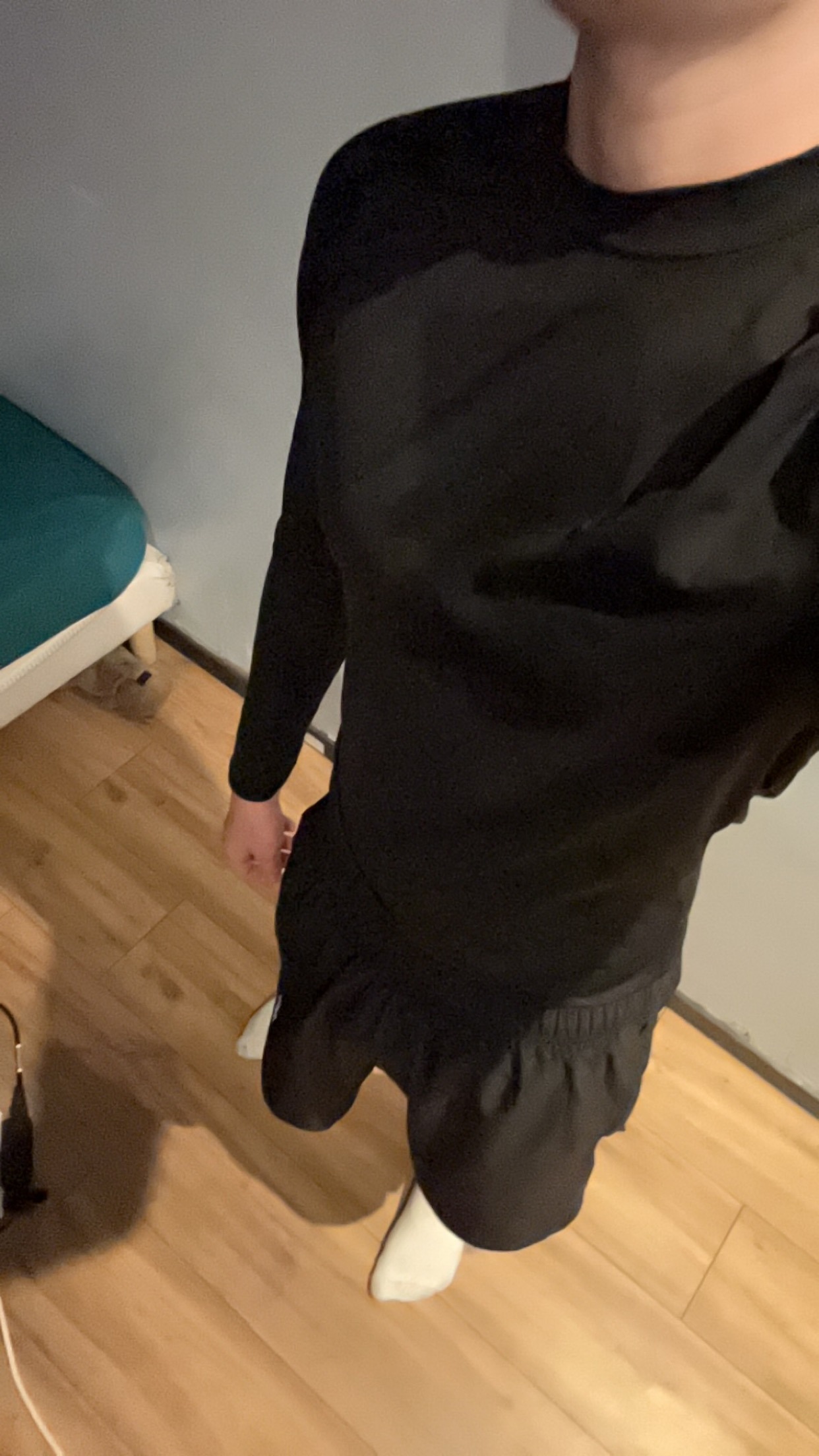 Burhan - St-Séverin - Valais | Strip Tease