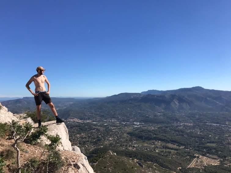 Matar - Enney - Fribourg | Strip Tease