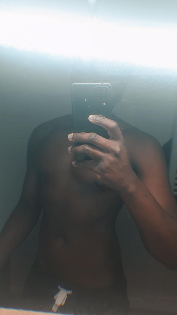 Oguzhan - Rheinklingen - Thurgovie | Strip Tease