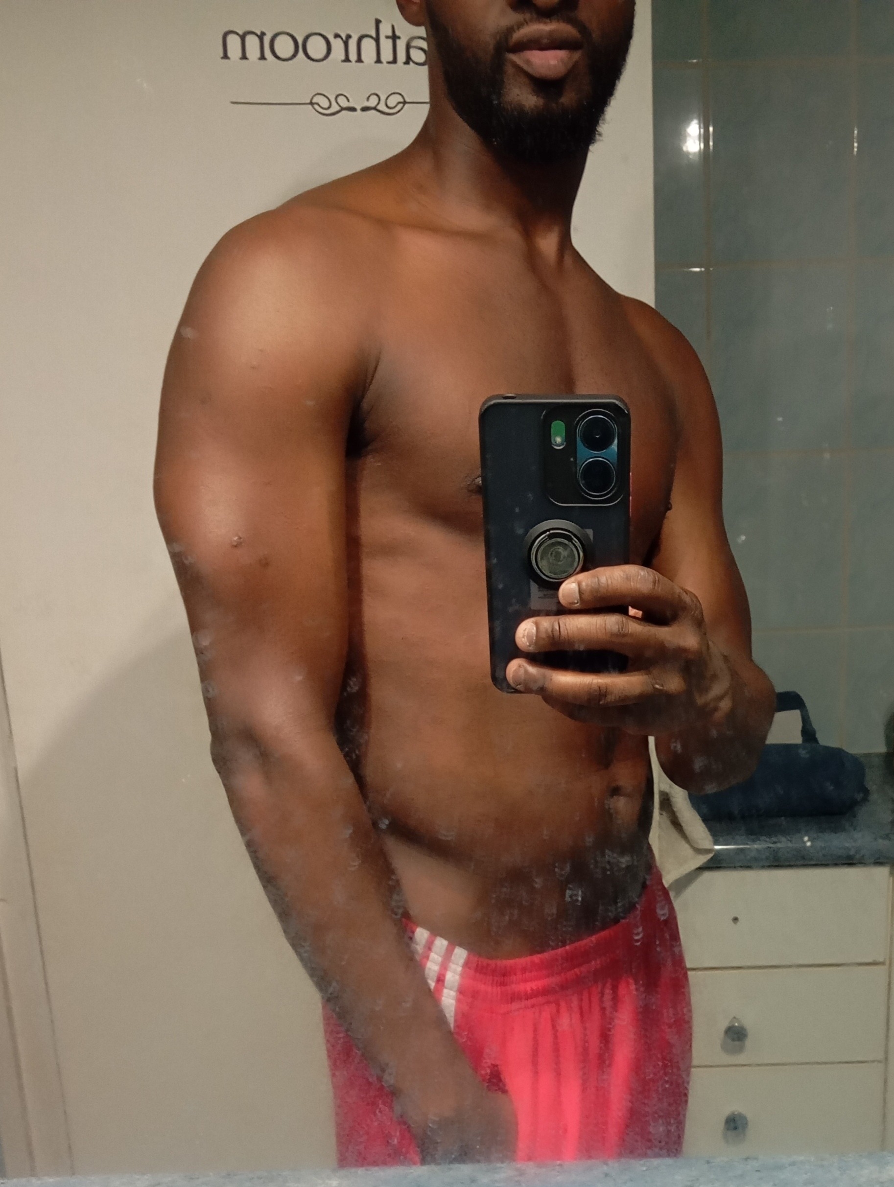 Moadh - Hohtenn - Valais | Strip Tease