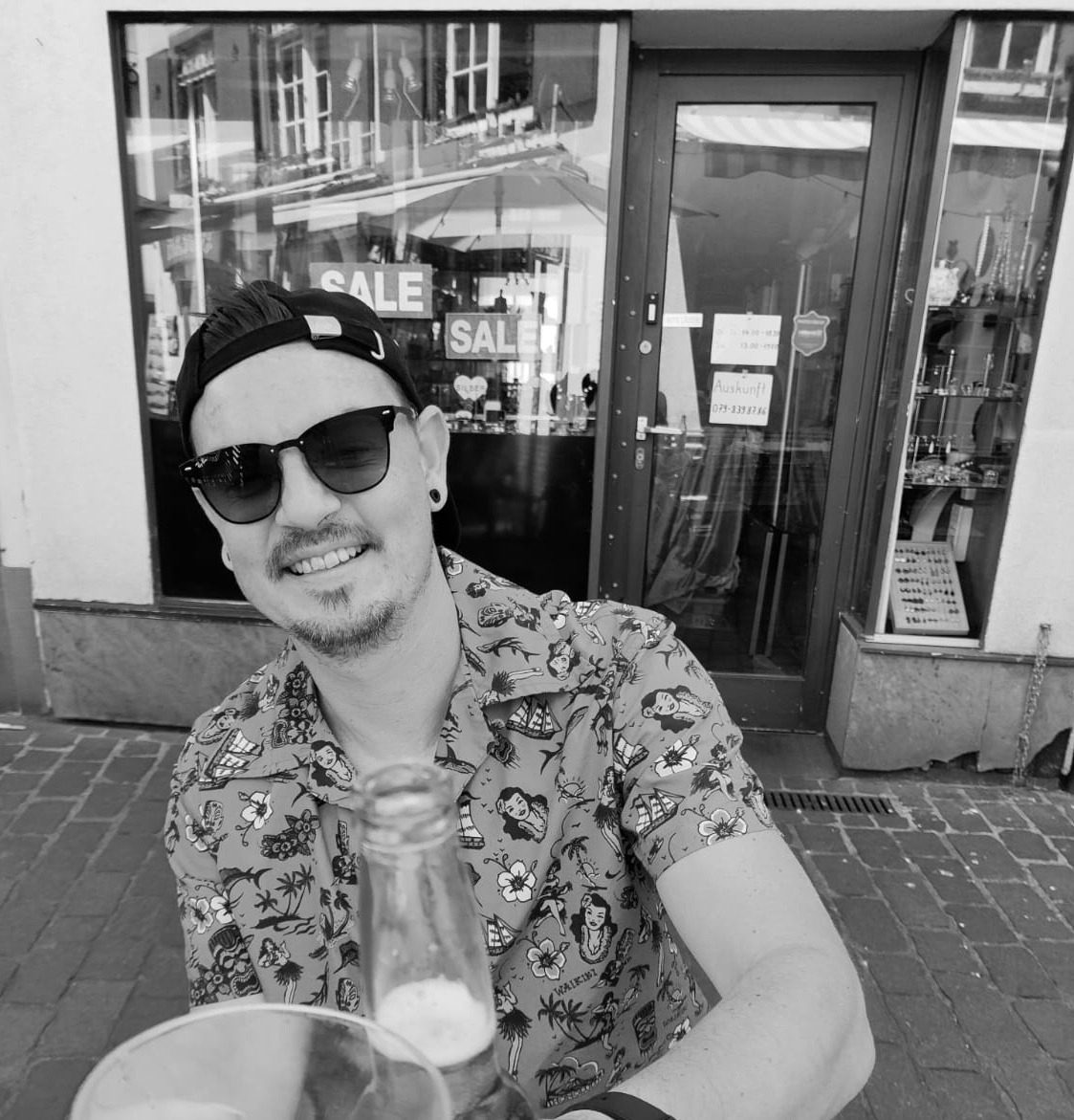 Scotty - Sédeilles - Vaud | Strip Tease