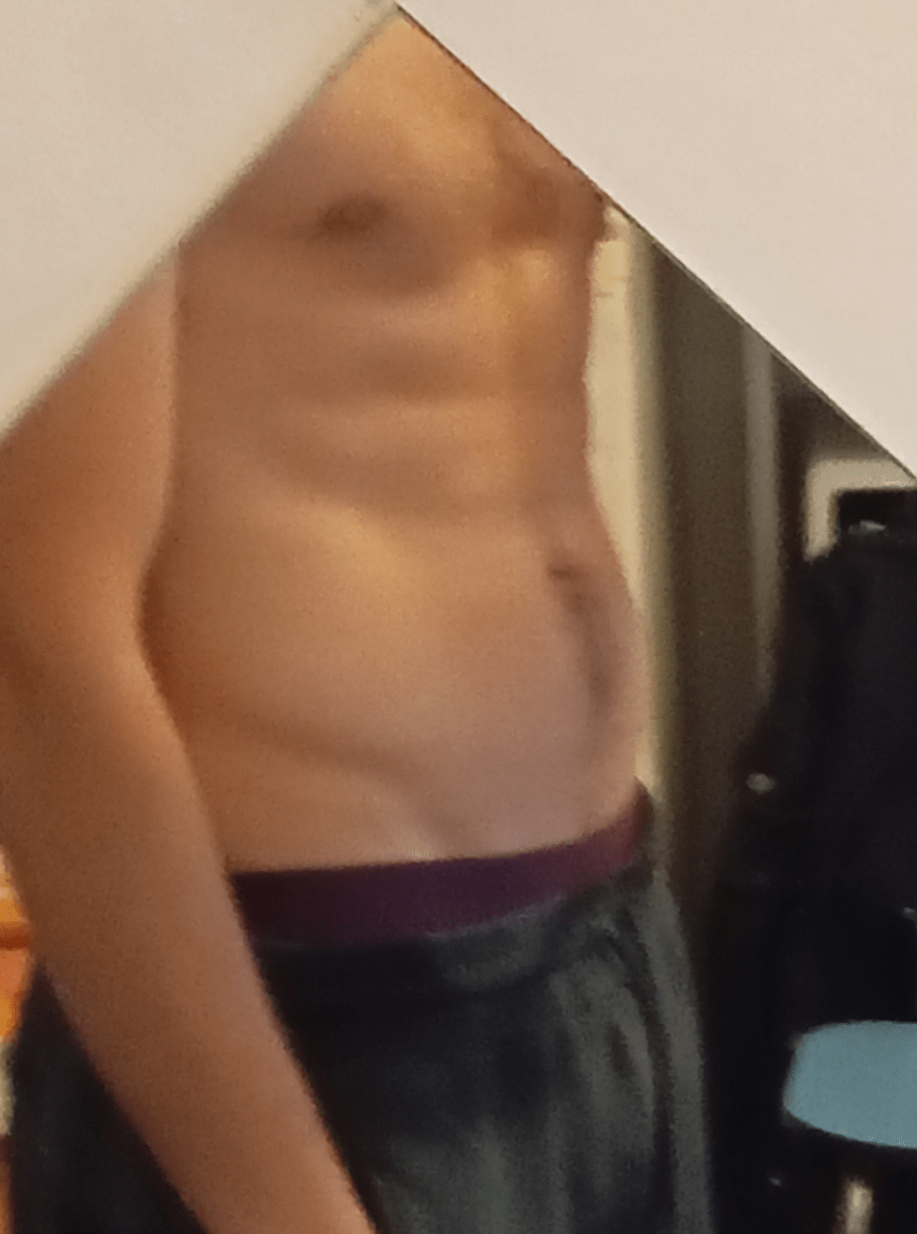 Melvinn - Cugnasco - Tessin | Strip Tease