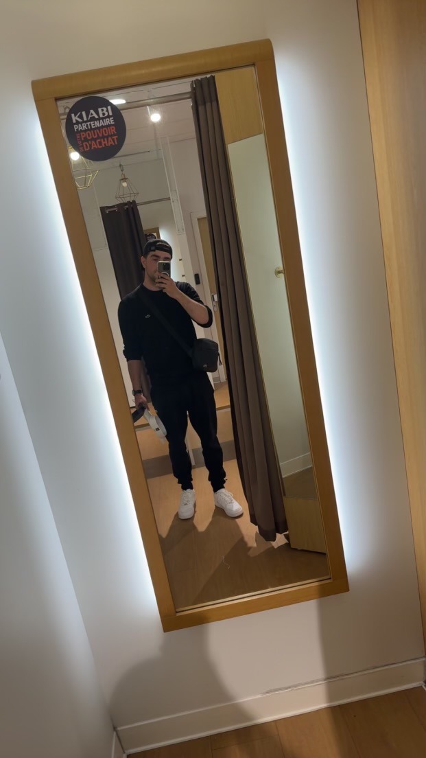 Jillali - Cumpadials - Grisons | Strip Tease