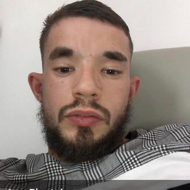 Riccardo - Zollbrück - Berne | Strip Tease