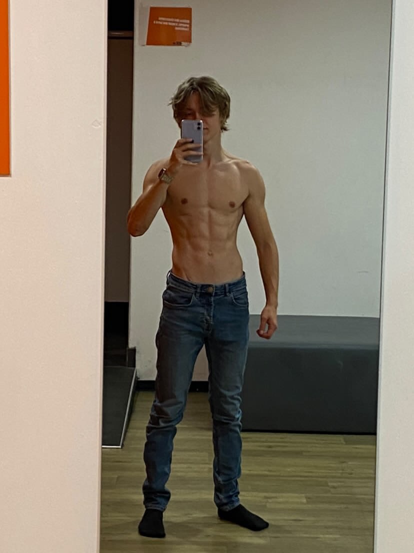 Salih - Kirchdorf AG - Argovie | Strip Tease