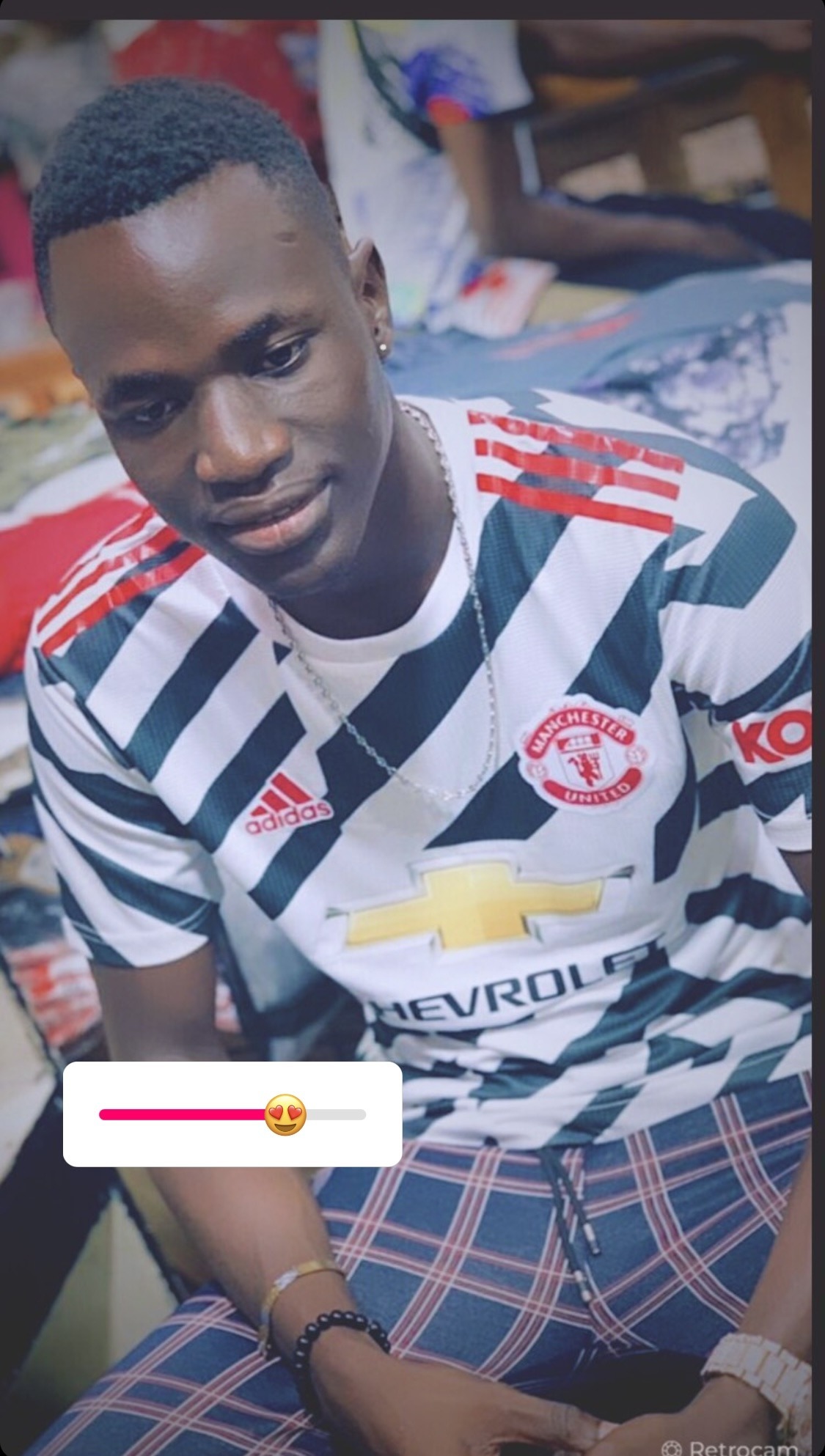 Nhat - Villeneuve FR - Fribourg | Strip Tease