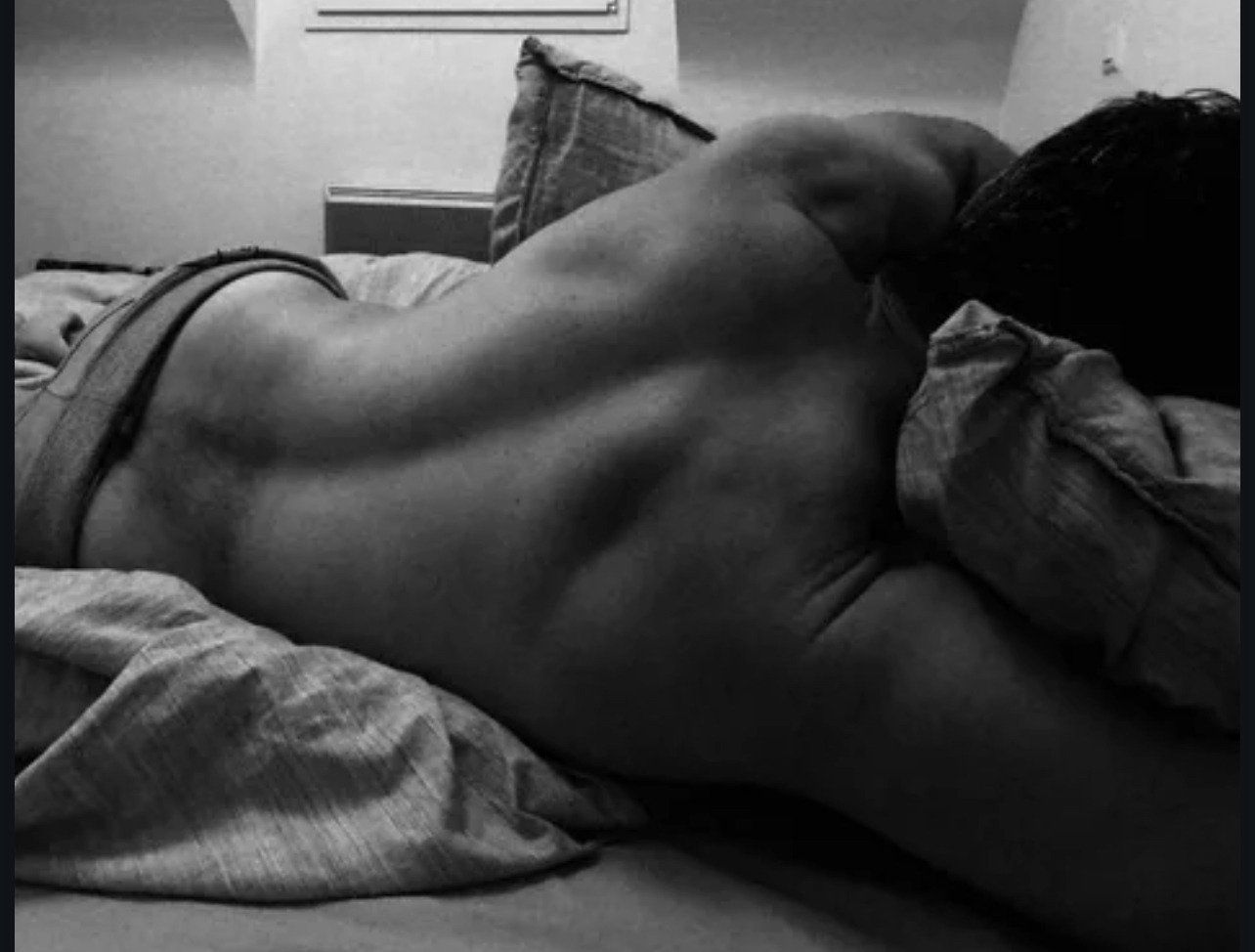 Huseyin - Corgémont - Berne | Strip Tease