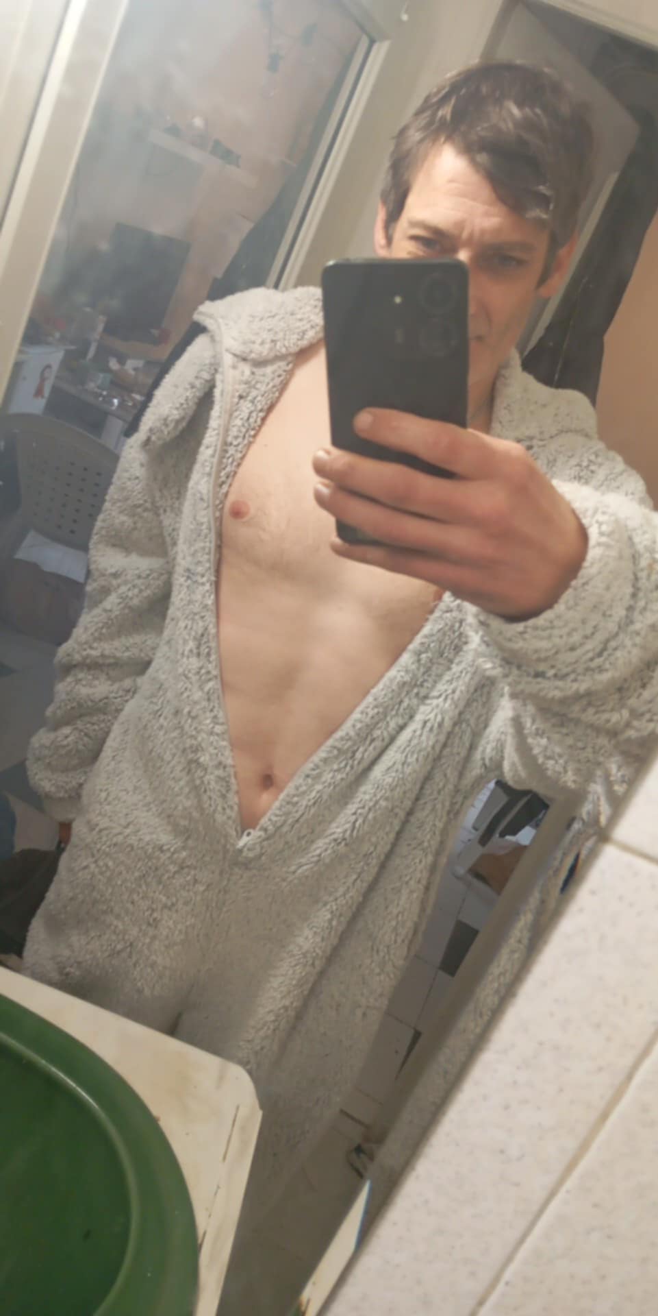 Kymani - Ehrendingen - Argovie | Strip Tease