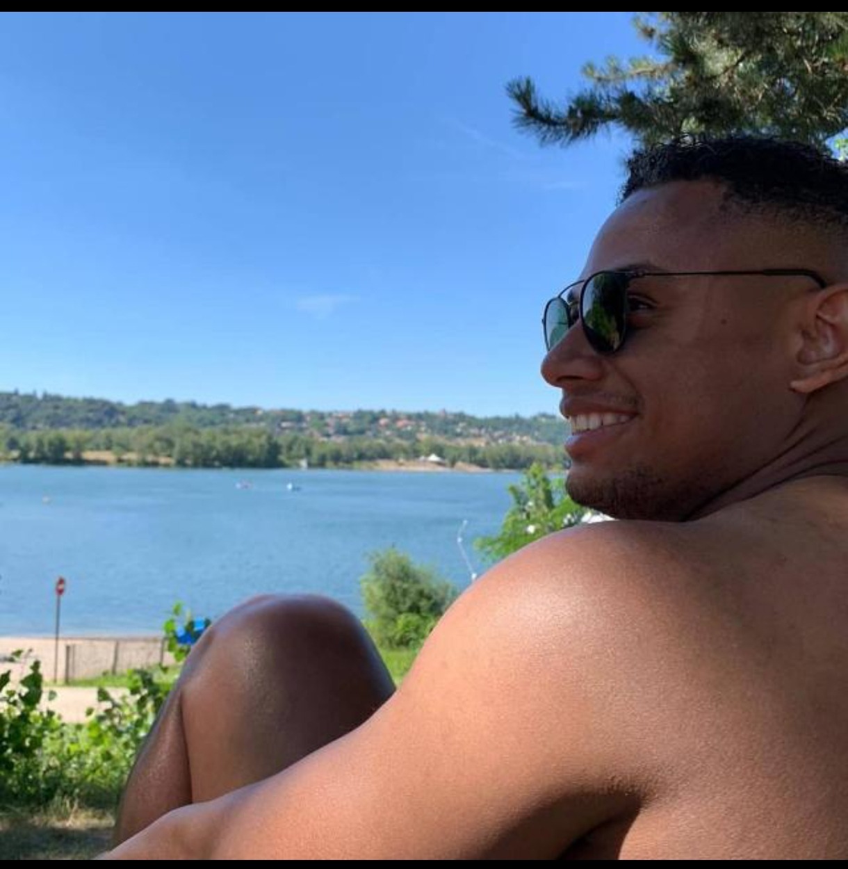 Fletcher - Agriswil - Fribourg | Strip Tease