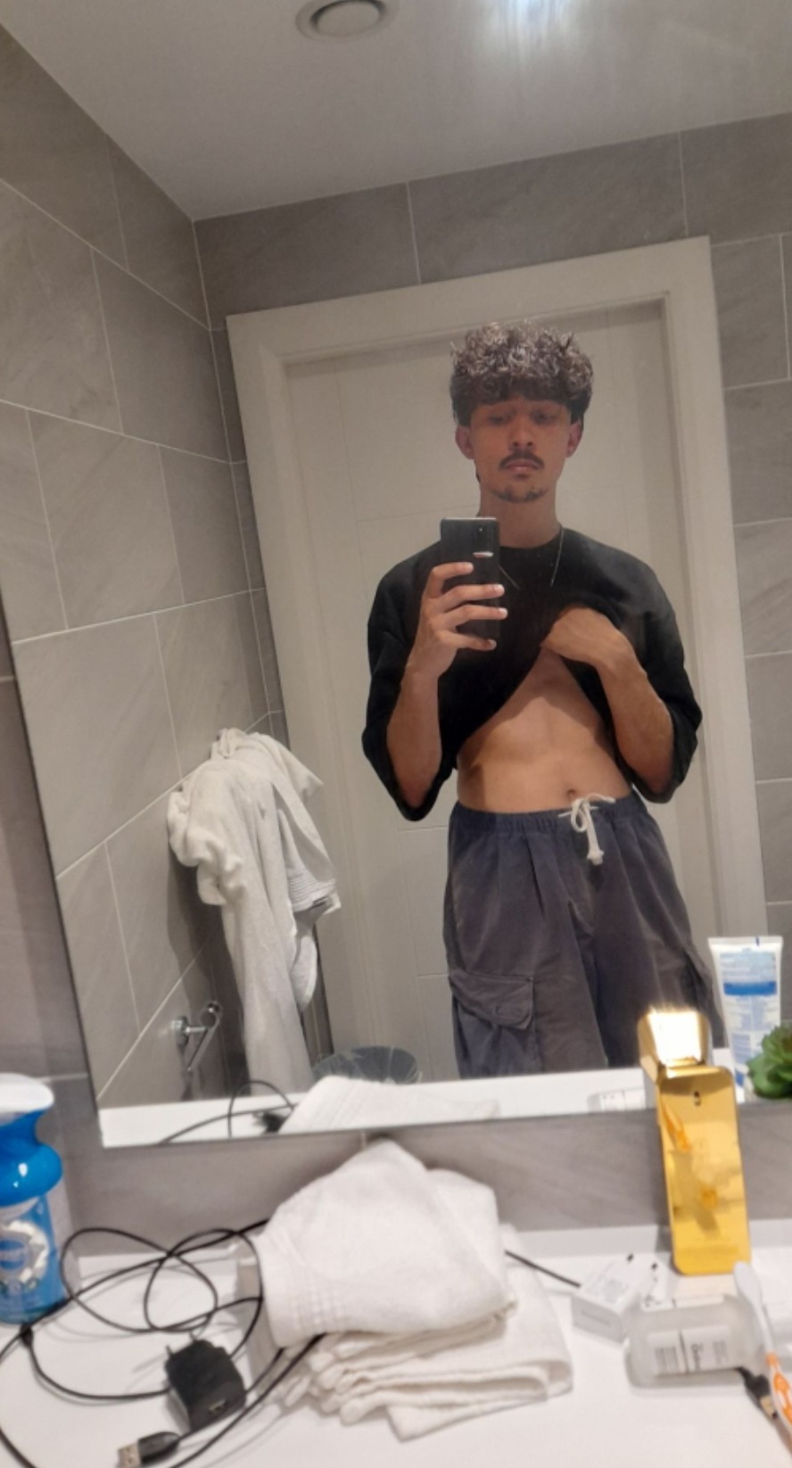 Arslane - Erlen - Thurgovie | Strip Tease