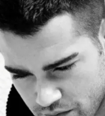 Vural - Genthod - Genève | Strip Tease