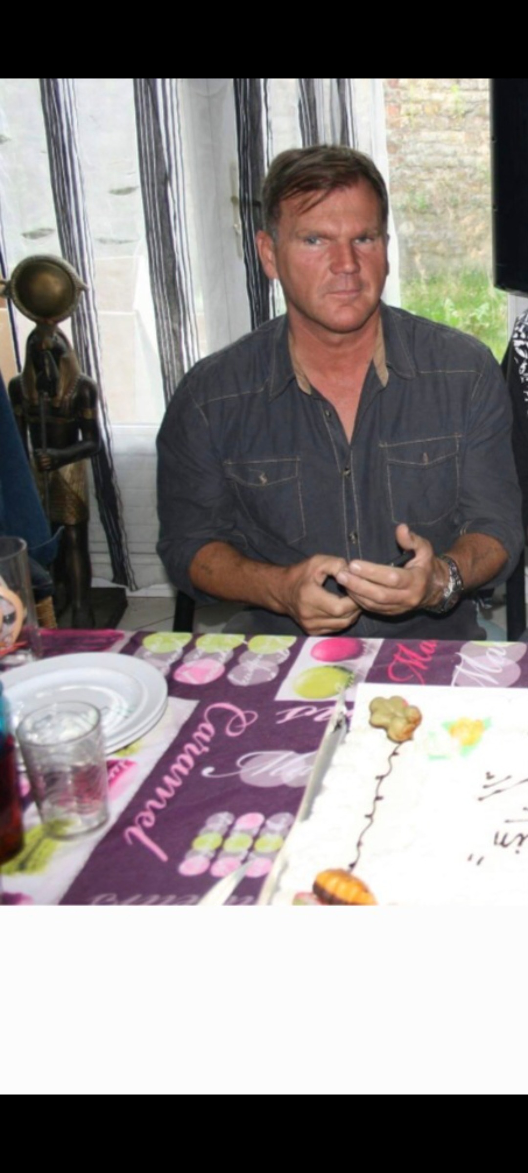 Envel - Madonna del Piano - Tessin | Strip Tease