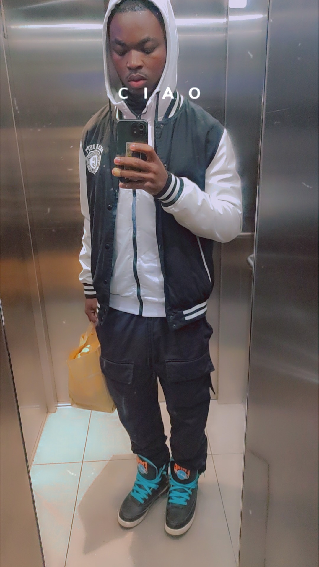 Baye - Witterswil - Soleure | Strip Tease