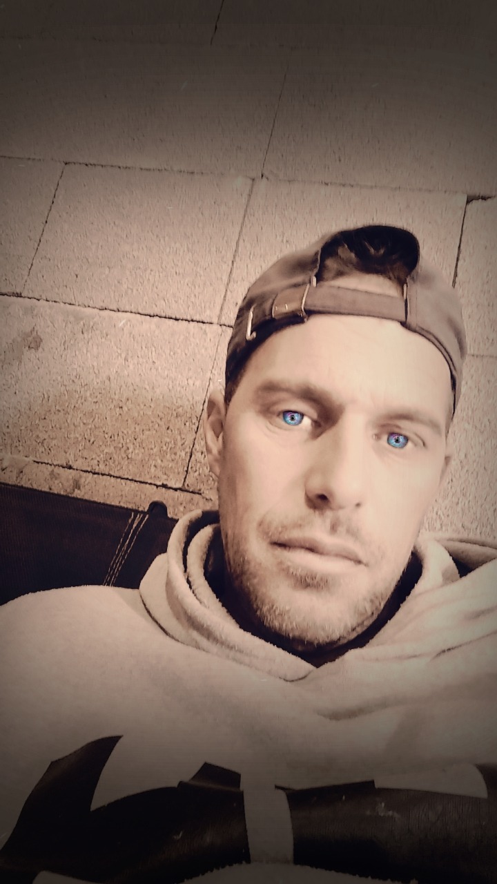 Magnus - Bigenthal - Berne | Strip Tease