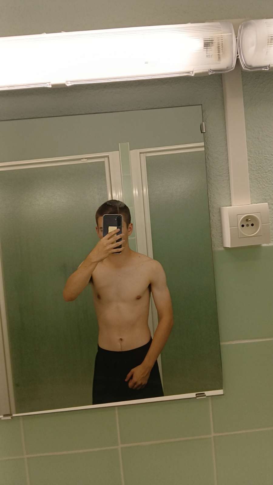 Nayl - Eggenwil - Argovie | Strip Tease