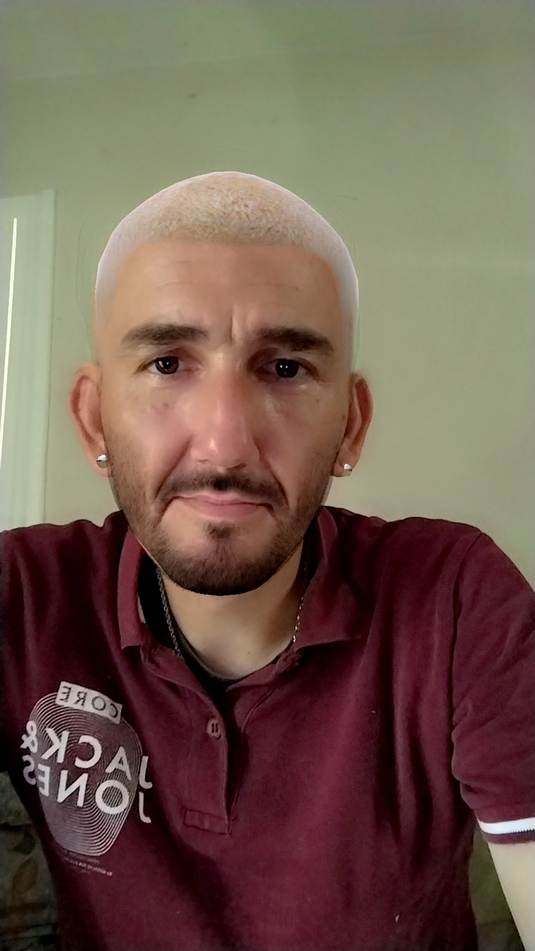 Cain - Thielle - Neuchâtel | Strip Tease