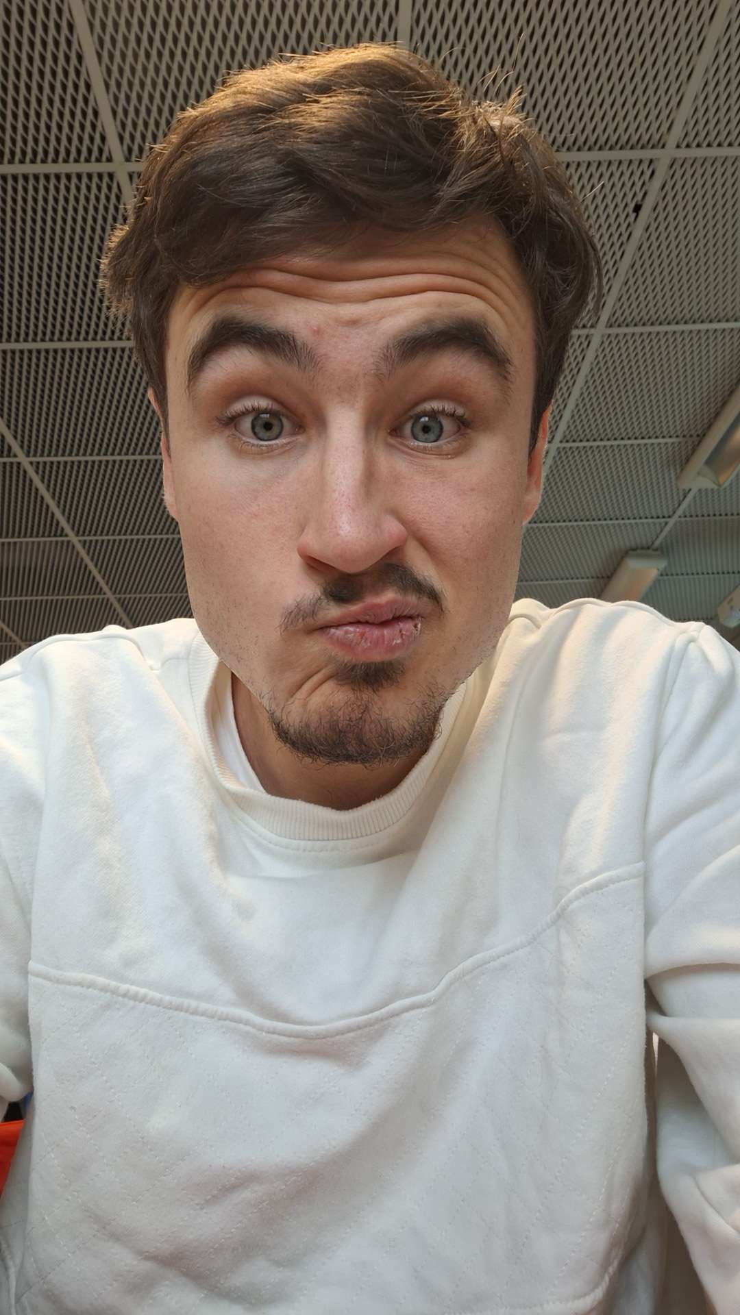 Wayat - Oberhofen TG - Thurgovie | Strip Tease