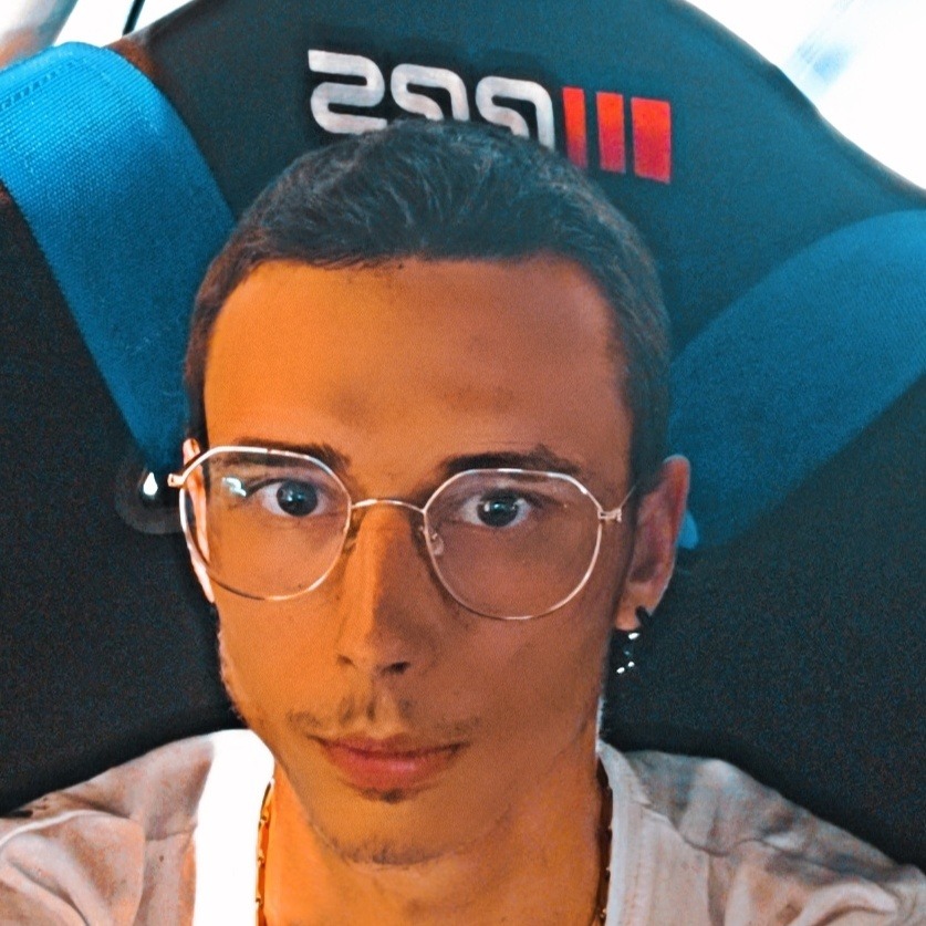 Ramiz - Bigorio - Tessin | Strip Tease