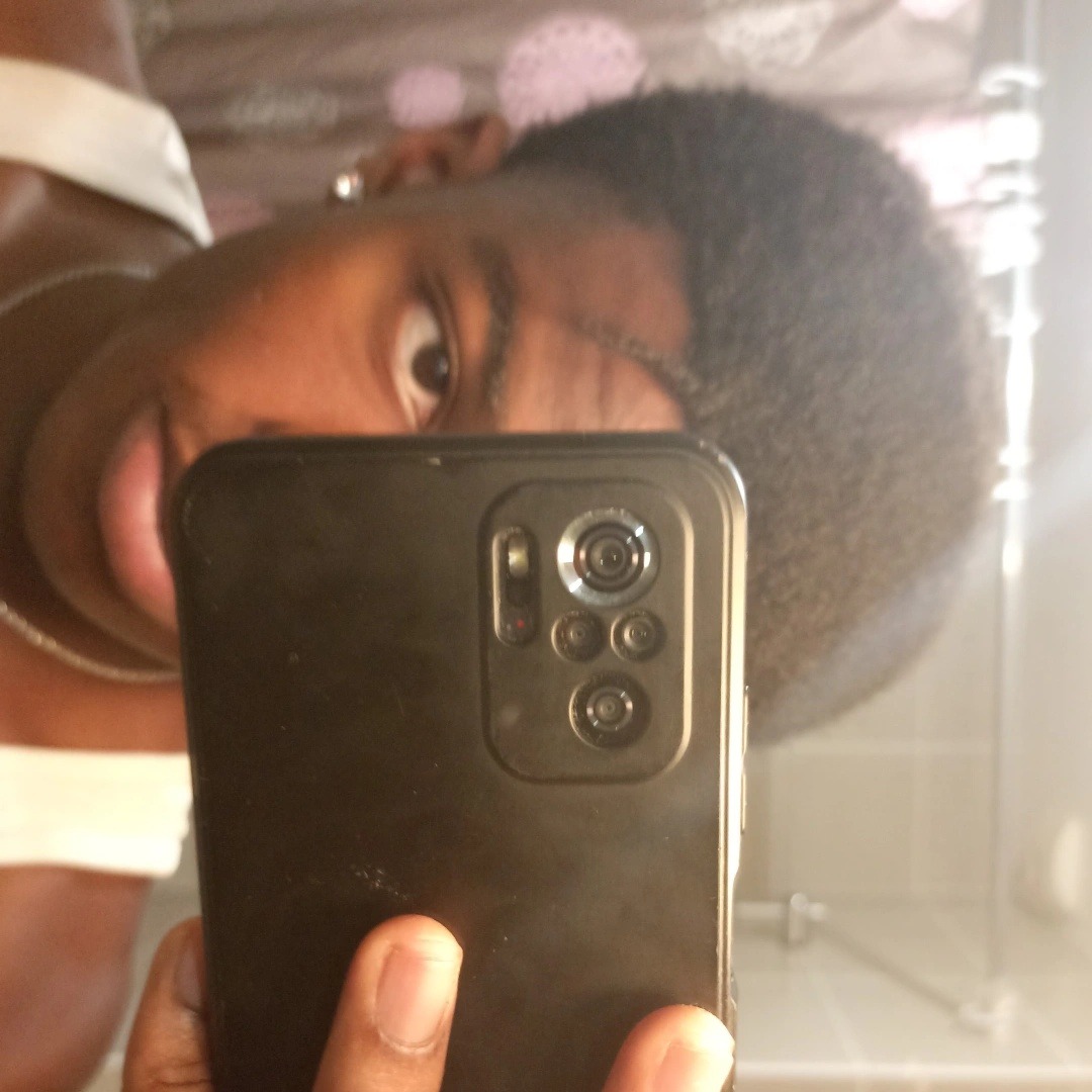 Madany - Robasacco - Tessin | Strip Tease